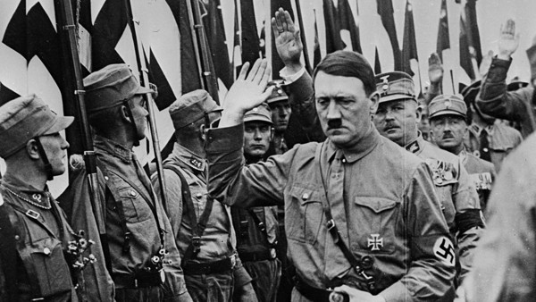 ۱۰ اشتباه بزرگ آدولف هیتلر در جنگ جهانی دوم که موجب شکست نازی ها شد + تصاویر