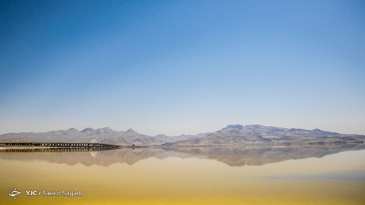 کاهش آب دریاچه ارومیه طبیعی است/ تراز آب به بالاتر از آب های آزاد رسید