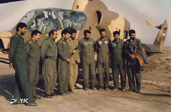 فرمانده اولین گروه پروازی ایران در دفاع مقدس که بود؟