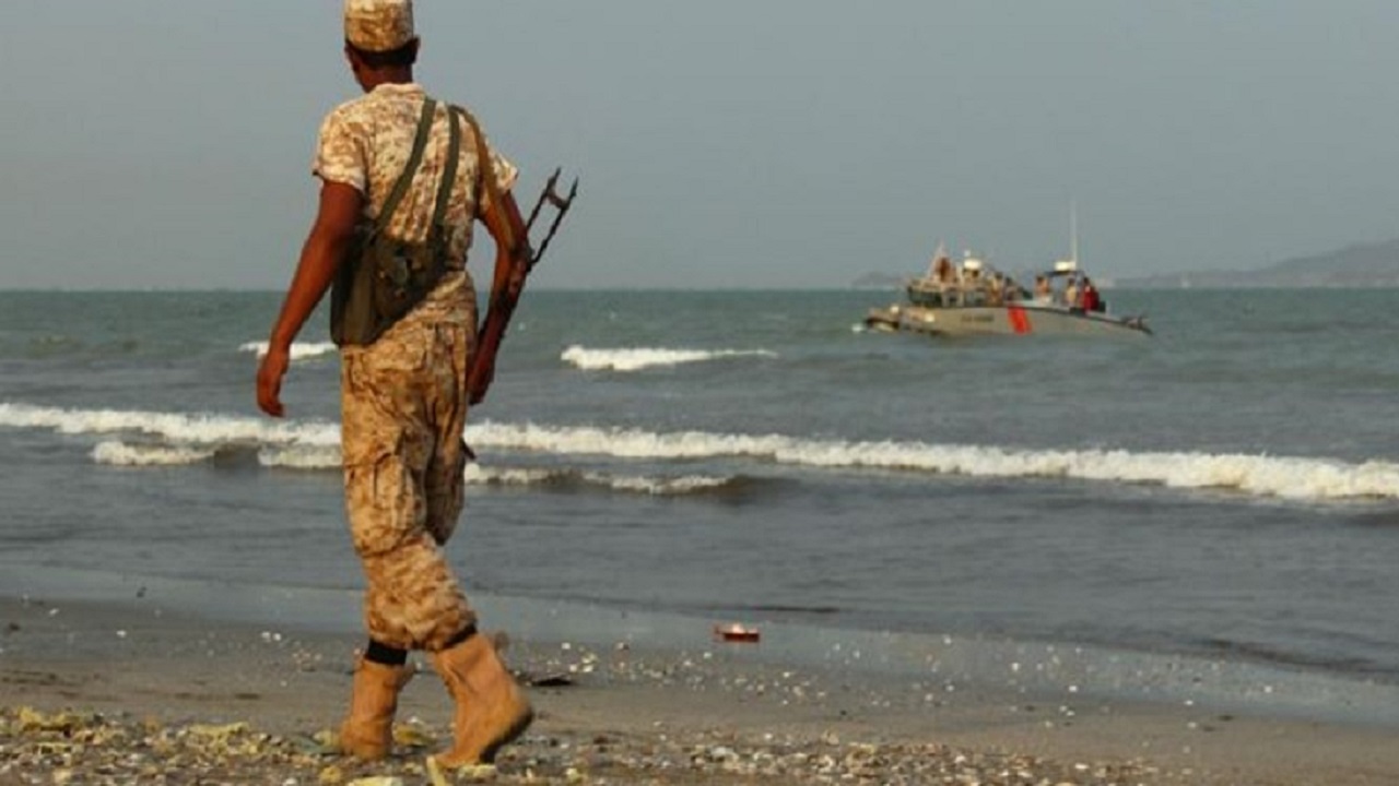 امارات در حال ساخت سومین پایگاه نظامی خود در «سقطری» یمن است