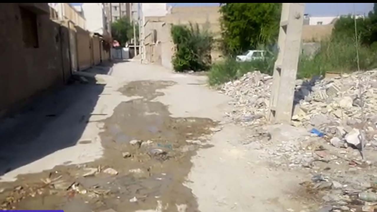 گلایه از وضع نامناسب بهداشت یک خیابان در خرمشهر + فیلم