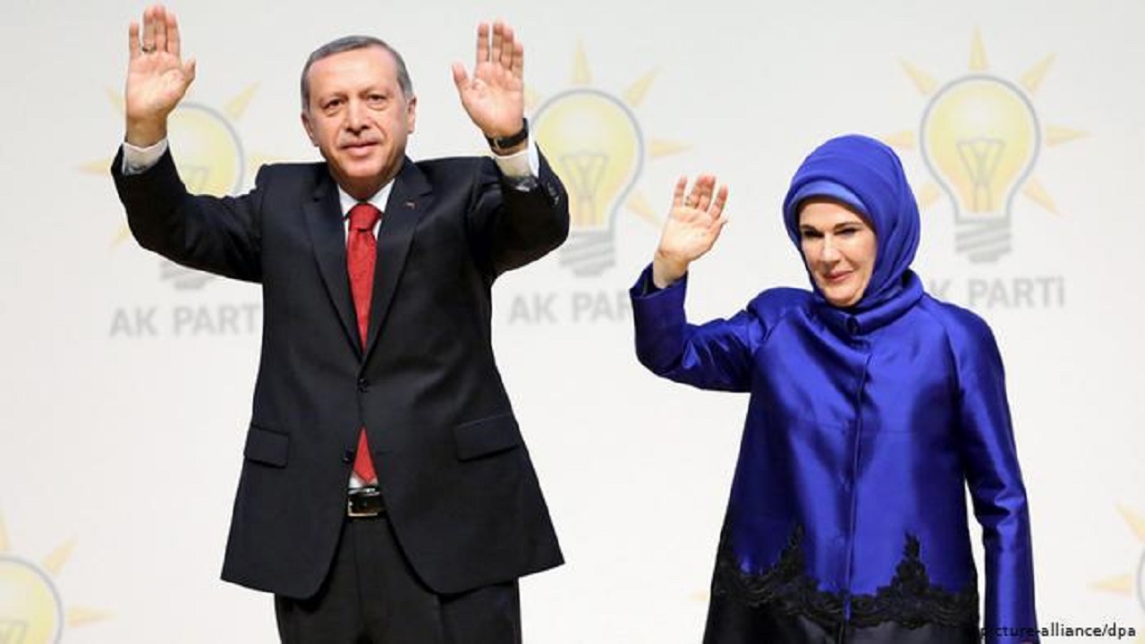 درخواست مردم ترکیه از اردوغان برای تحریم کالای فرانسوی