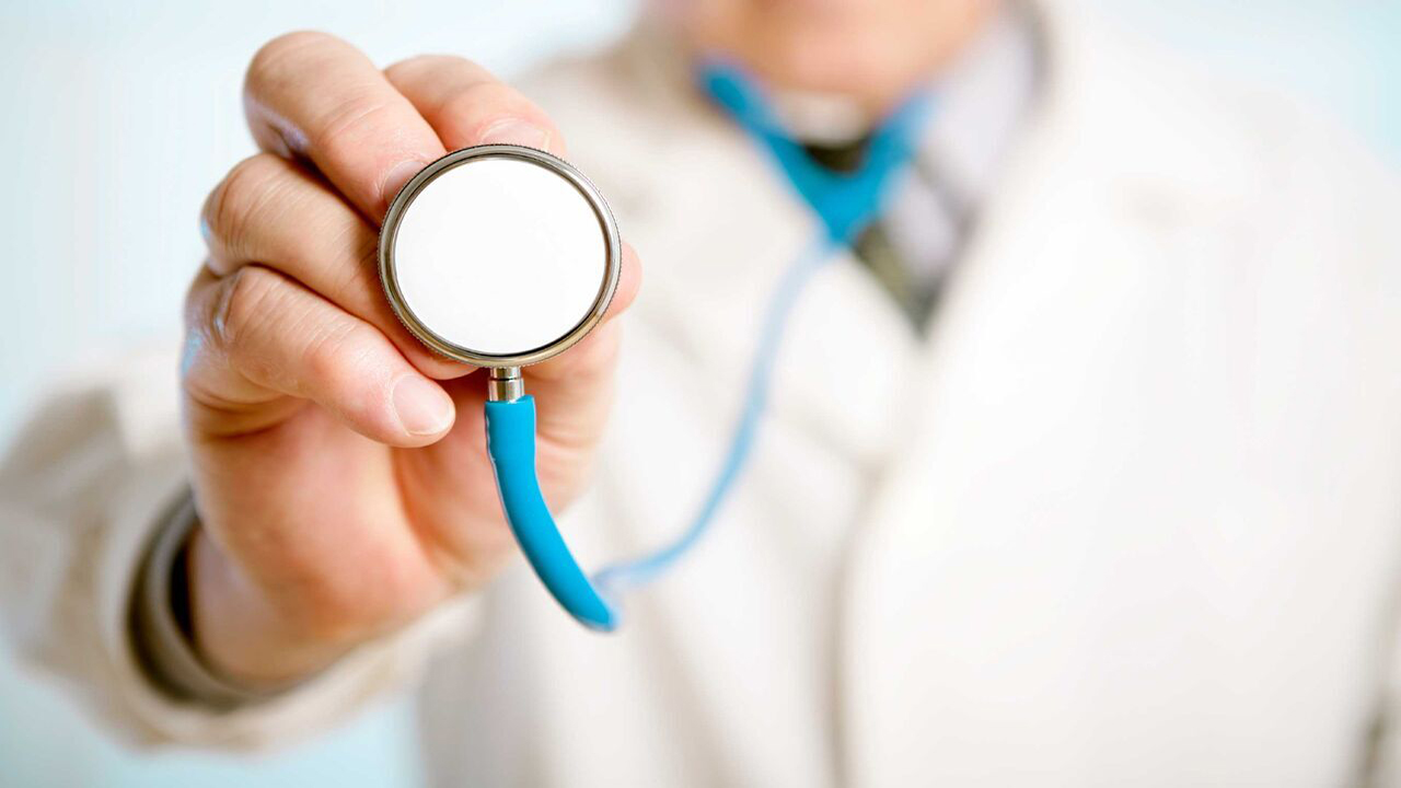 جذب پزشک متخصص در دشتستان ۲۰ درصد افزایش‌ یافت