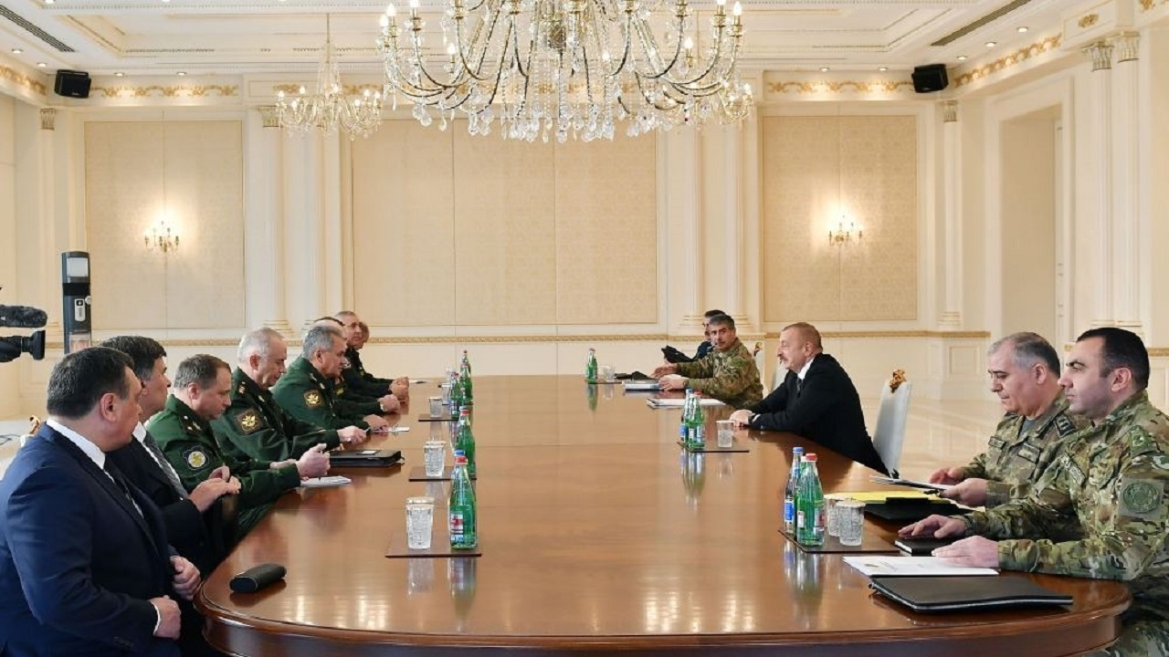 دیدار وزیر دفاع روسیه و رئیس‌جمهور جمهوری آذربایجان