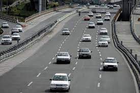 کاهش ۱۸ درصدی تردد خودرو‌ها در جاده‌های استان همدان