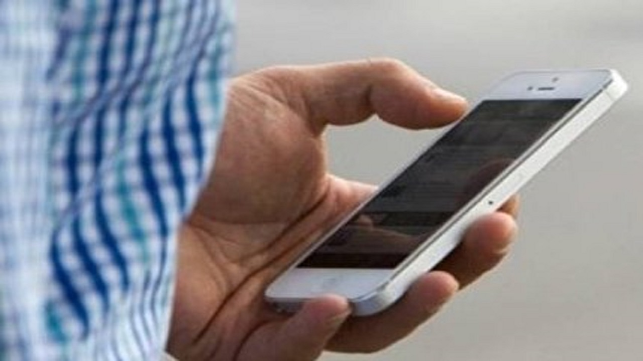 آسیب دیدن فیبرنوری مخابرات؛ علت قطعی اینترنت تلفن همراه در شمال تهران + فیلم