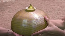 باشگاه خبرنگاران -چراغ رومیزی جادویی، هزاران پوند برای صاحبش به ارمغان آورد+ تصاویر