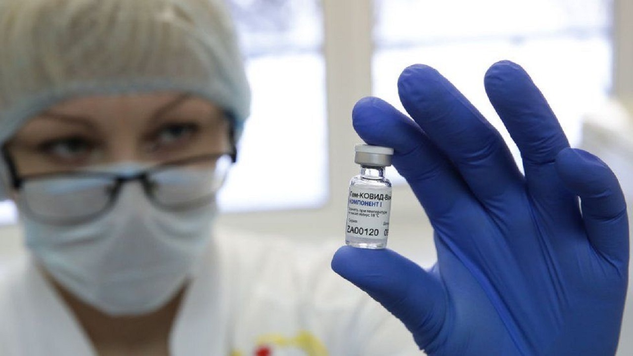 آزمایش ترکیبی واکسن آکسفورد بریتانیا و اسپوتنیک روسیه