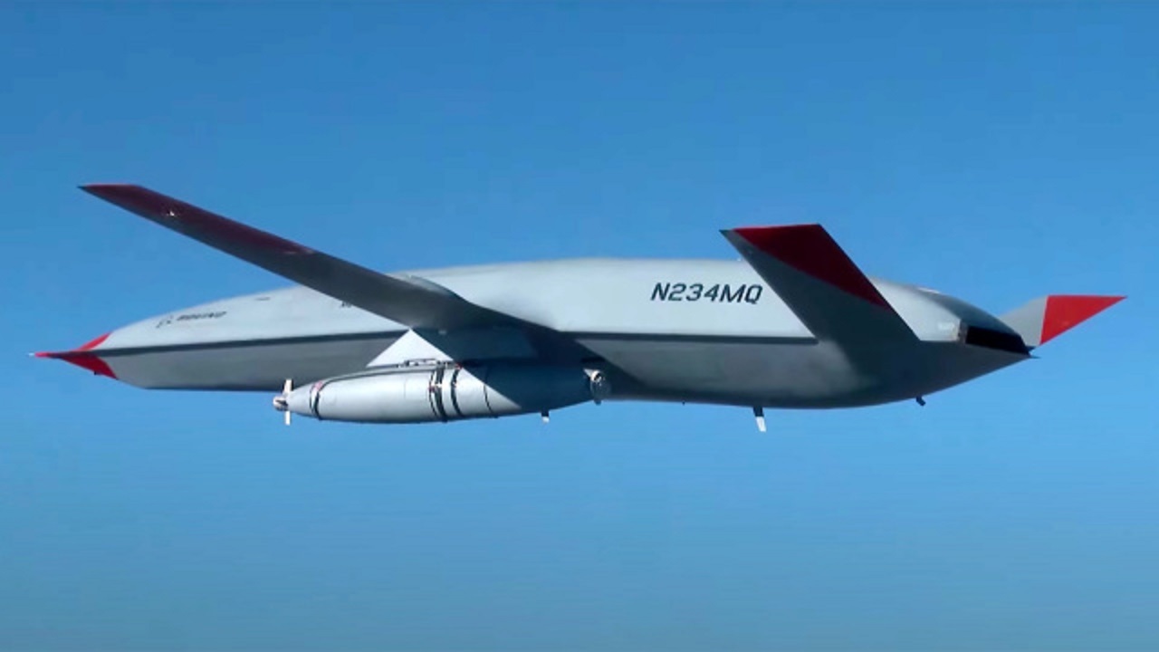 رونمایی بوئینگ از هواپیمای بدون سرنشین سوخت‌گیری