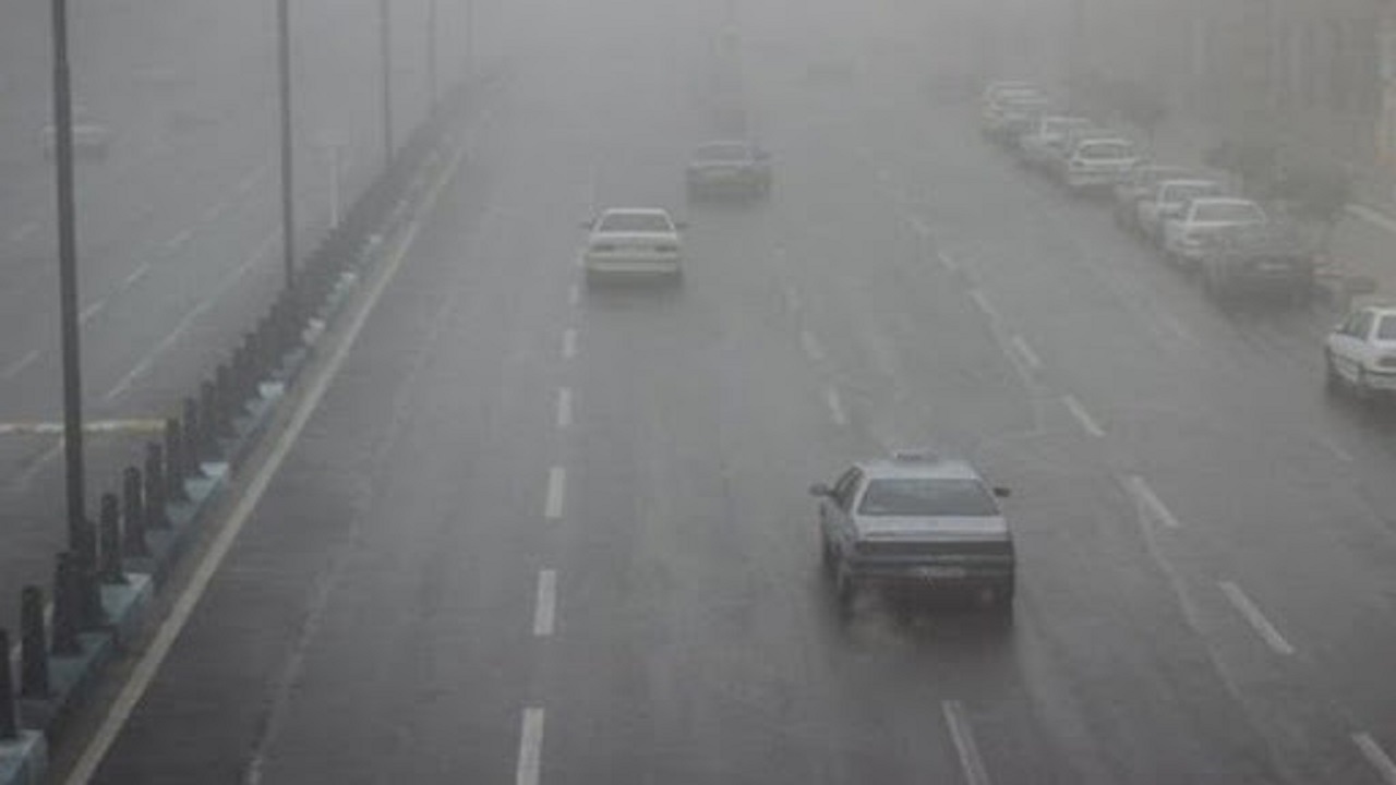 مه گرفتگی در برخی محورهای مواصلاتی زنجان