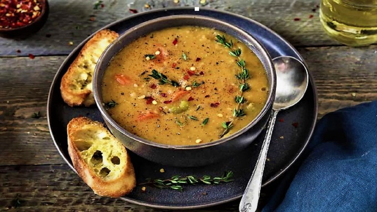 طرز تهیه سوپ نخود؛ یک سوپ بسیار خوشمزه و مقوی