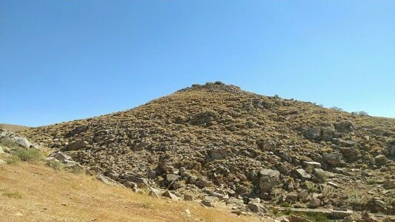 تپه تاریخی قالابلاغی تکاب ثبت ملی شد