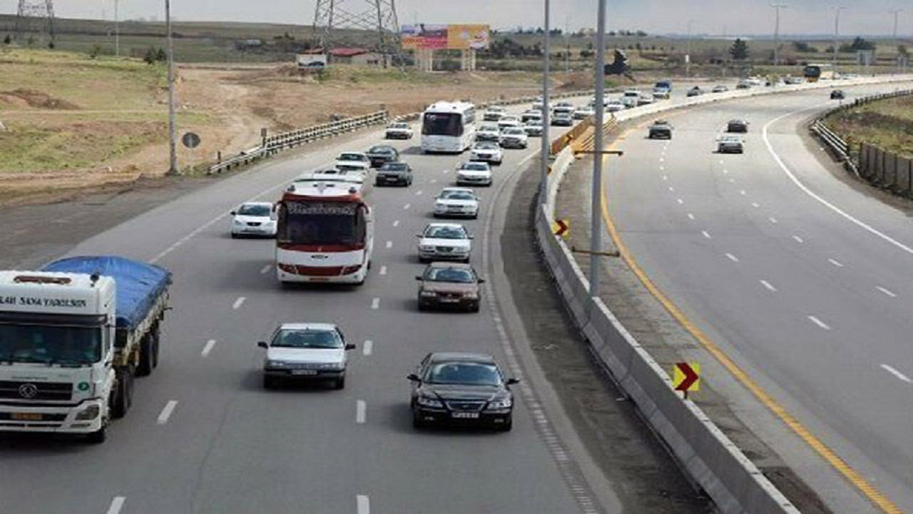 بیش از ۱۰ میلیون تردد در جاده‌های استان همدان ثبت شد
