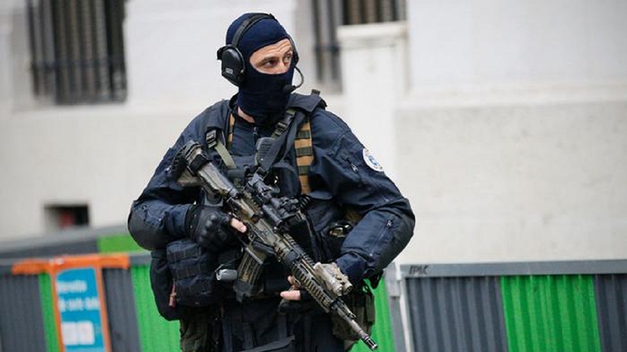 بازداشت ۵ مظنون عملیات تروریستی در فرانسه