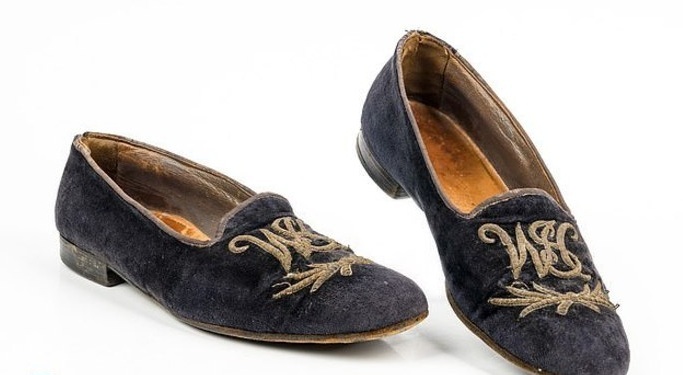 حراج کفش‌های چرچیل با قیمتی باورنکردنی پس از گذشت ۷۰ سال + تصاویر