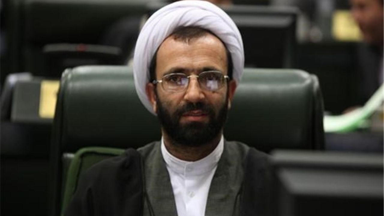 تیم مذاکره کننده پیگیر آزادی دیپلمات ایرانی دستگیر شده باشد