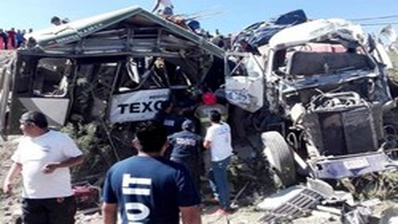 ۳۰ کشته و زخمی بر اثر تصادف دو اتوبوس در مکزیک