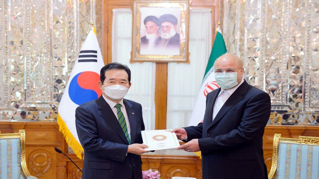 پیگیری مشکل فعالان اقتصادی ایرانی در کره جنوبی توسط رئیس مجلس