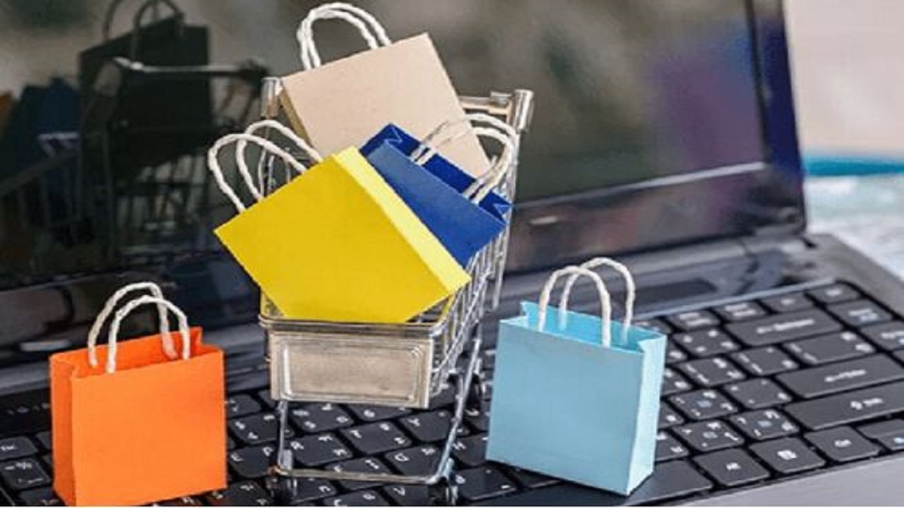رشد ۱۲۵ درصدی فروشگاه‌های اینترنتی در همدان