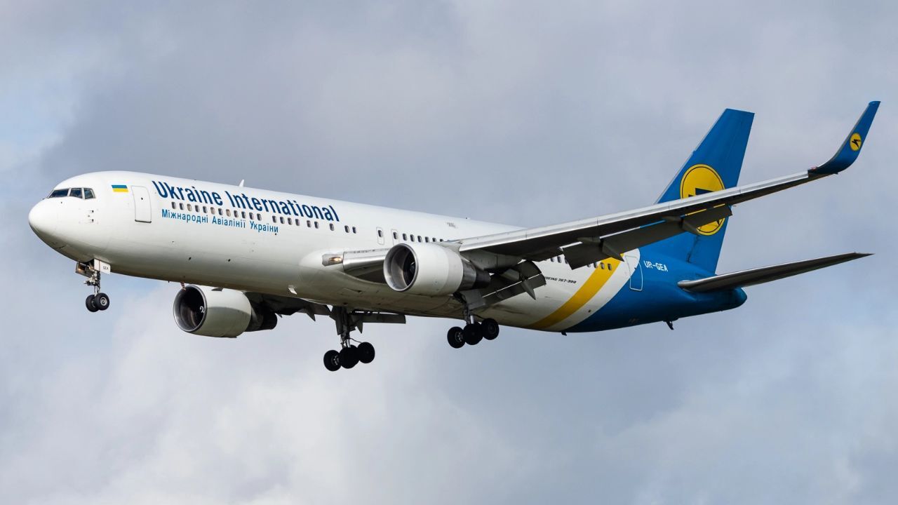 خسروی: حادثه سقوط هواپیمای اوکراینی غیرعمدی و ناشی از خطای انسانی بوده است