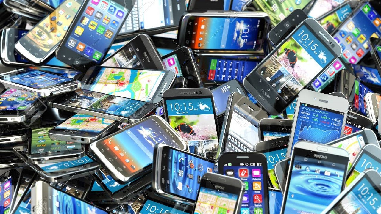 ۱۰ تلفن هوشمند برتری که قبل از پایان سال ۲۰۲۱ به بازار عرضه می‌شوند