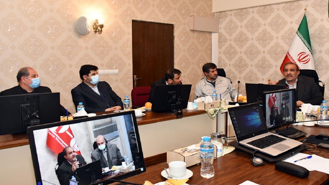 بخش کشاورزی تحمل افزایش قیمت تراکتور را ندارد/ ۳۰ هزار متقاضی در صف خرید قرار دارند