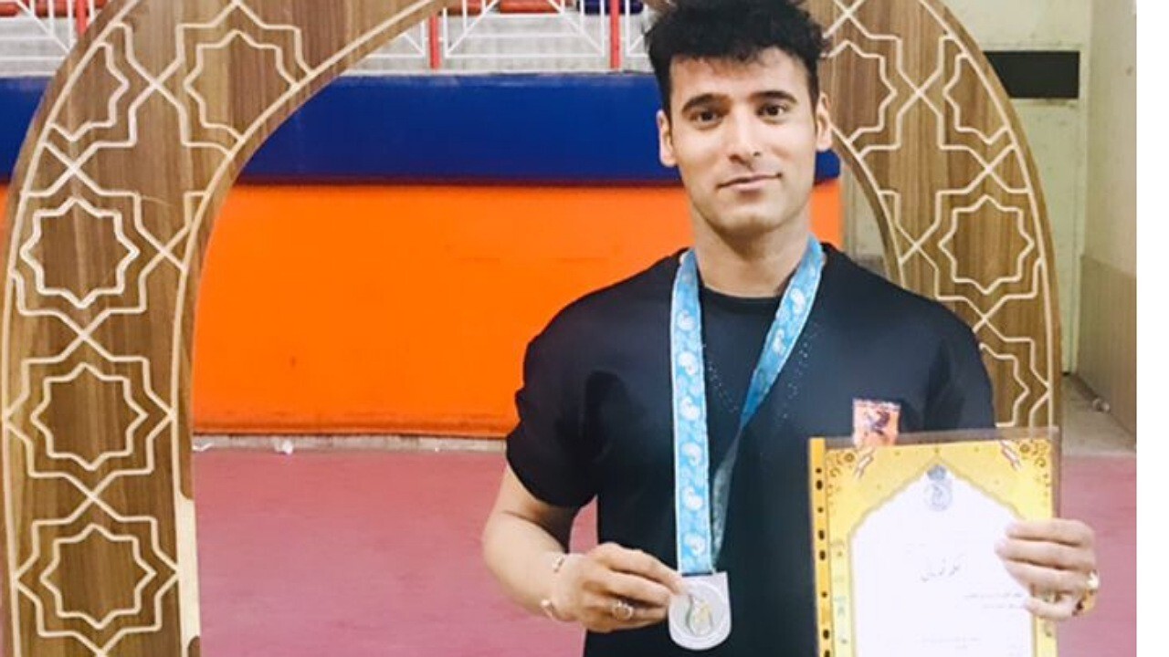 ورزشکار رفسنجانی نایب قهرمان مسابقات زورخانه‌ای کشور