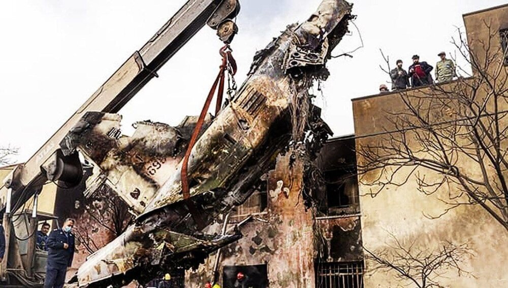 آغاز عملیات تعمیر مدرسه پس از سقوط جنگنده در تبریز