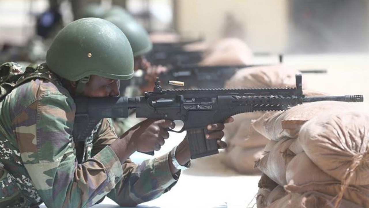 ارتش سومالی مدعی کشته شدن ۱۰۰ تروریست جنبش الشباب شد