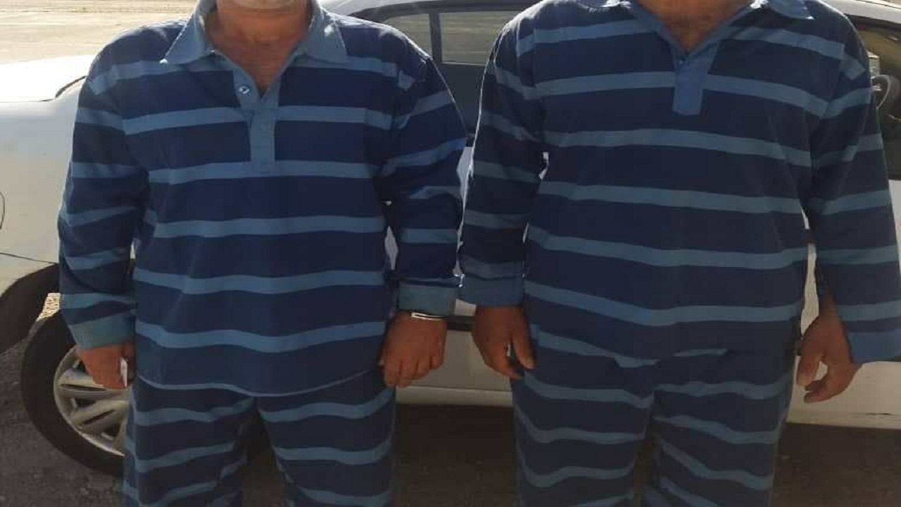 دستبند پلیس بر دستان برادران سارق در لاهیجان