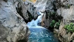 سرسره آبی ۸۰ متری وسط دریا + فیلم