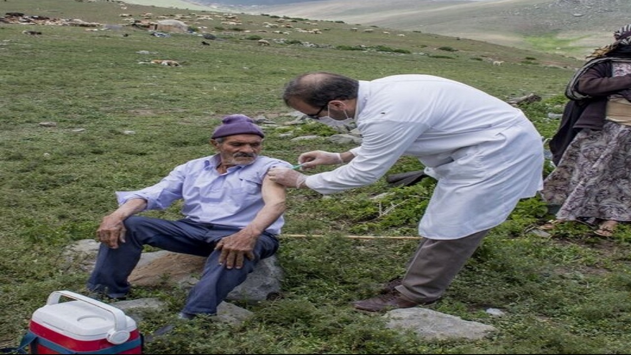 ۵ هزار نفر از عشایر آذربایجان غربی واکسن کرونا دریافت کردند