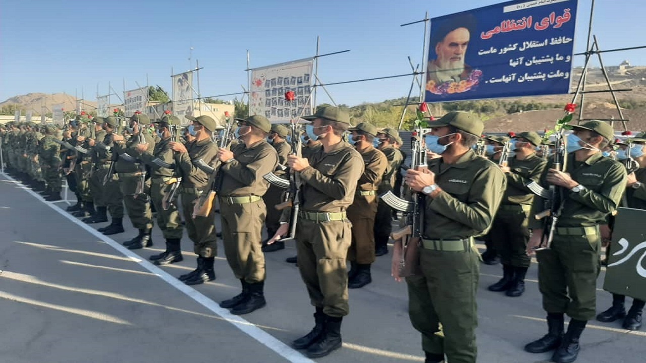 صبحگاه مشترک نیرو‌های مسلح در شهرکرد برگزار شد