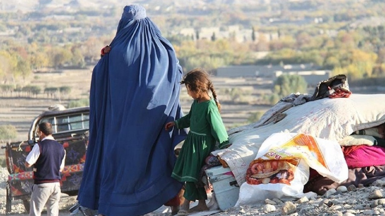 عفو بین الملل: پنج میلیون آواره جنگی در افغانستان به کمک های فوری نیاز دارند