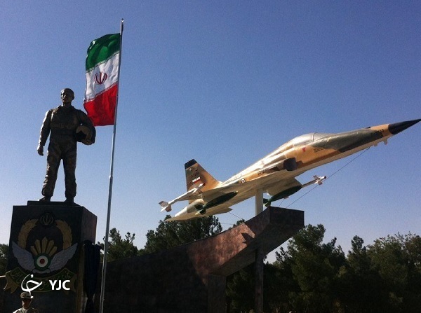 وقتی خلبان ایرانی جاودانه شد | روایتی از فداشدن در راه وطن + تصاویر