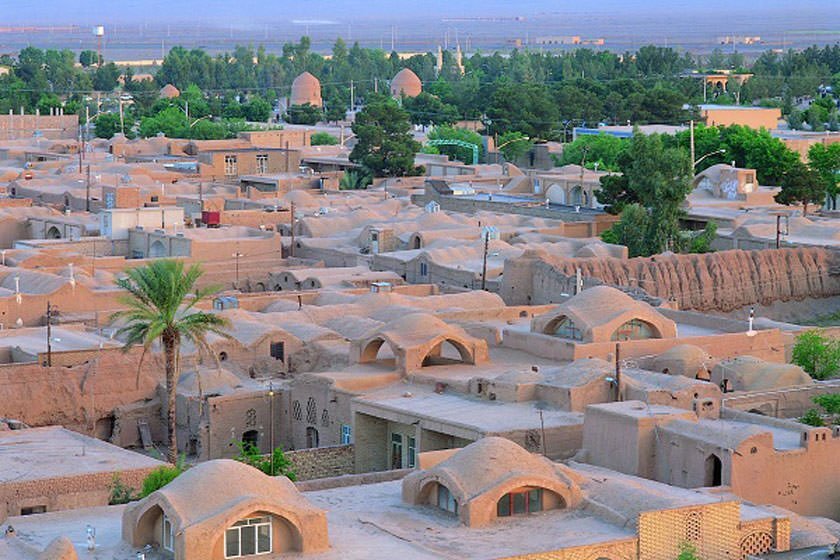 شهرستان تاریخی زواره