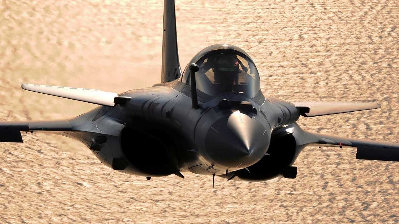 توافق فرانسه و امارات برای فروش جنگنده‌های پیشرفته رافال