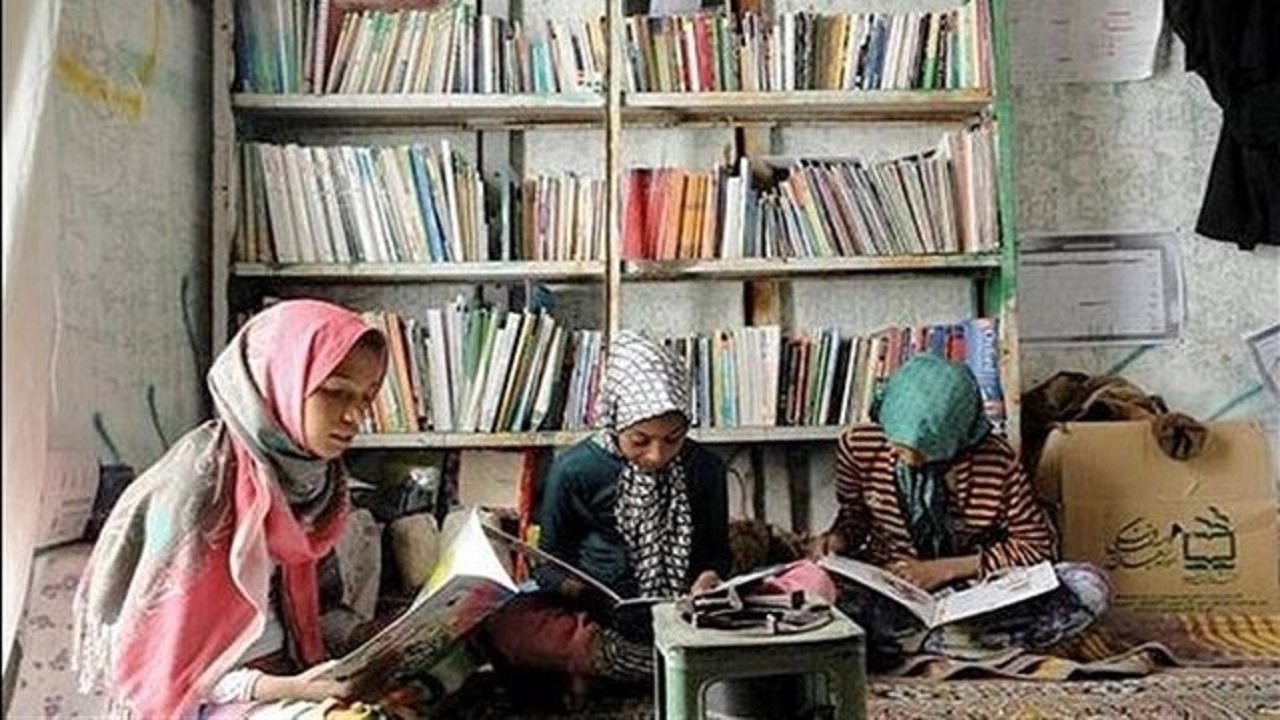 روستا‌های دارای جمعیت بالای هزار و ۵۰۰ نفر کتابخانه‌دار می‌شوند