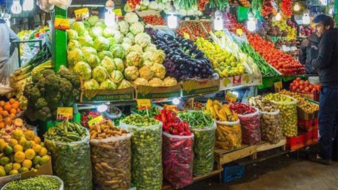 قیمت میوه‌های شب یلدا در میادین میوه و تره بار تهران