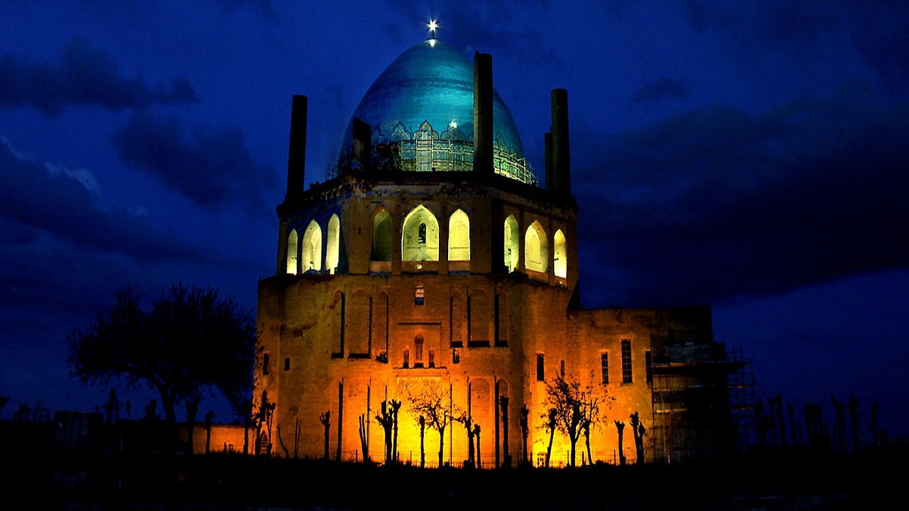 اصلاح نورپردازی گنبد سلطانیه در نوروز ۱۴۰۱
