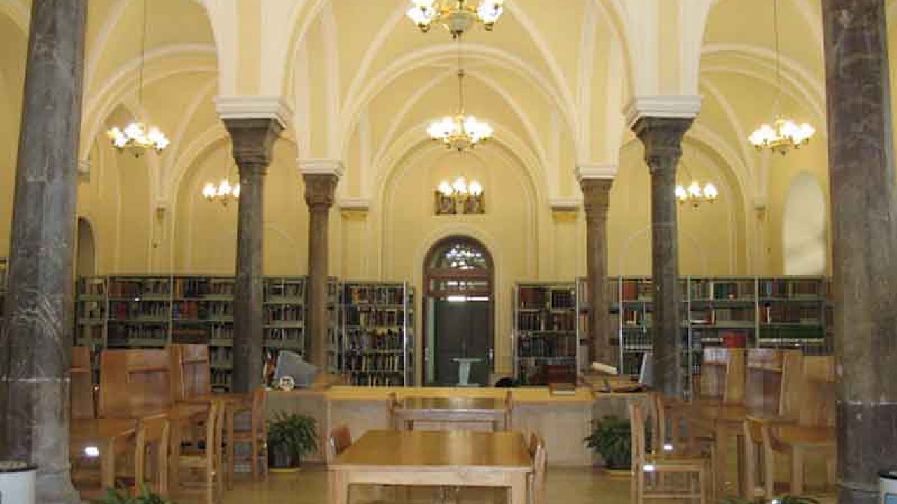 کتابخانه مجلس تعطیل است