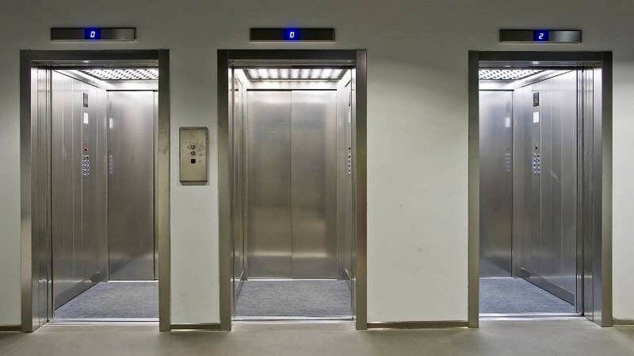 آسانسور‌های مترو هیچ مشکلی ندارند/ سازمان استاندارد تجدیدنظر کند