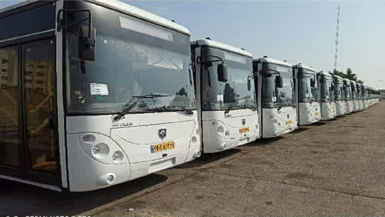 از ۴۰ دستگاه اتوبوس جدید ناوگان اتوبوسرانی اهواز رونمایی شد