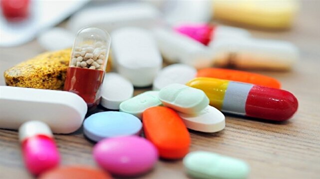 تولید ۹۸ درصد دارو‌های مورد نیاز کشور یکی از دستاور‌دهای انقلاب اسلامی در حوزه سلامت
