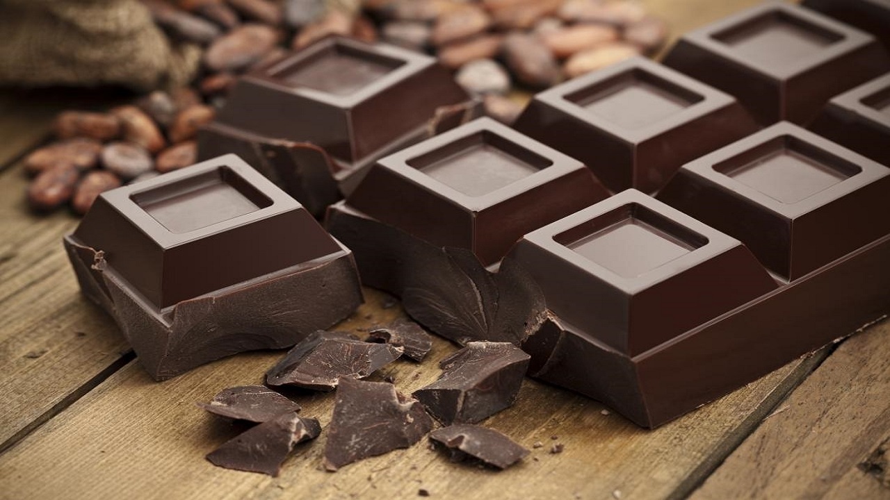 فواید باورنکردنی مصرف روزانه شکلات تلخ