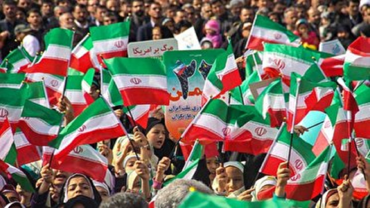 جشن انقلاب؛ راهپیمایی ۲۲ بهمن در استان سمنان + فیلم