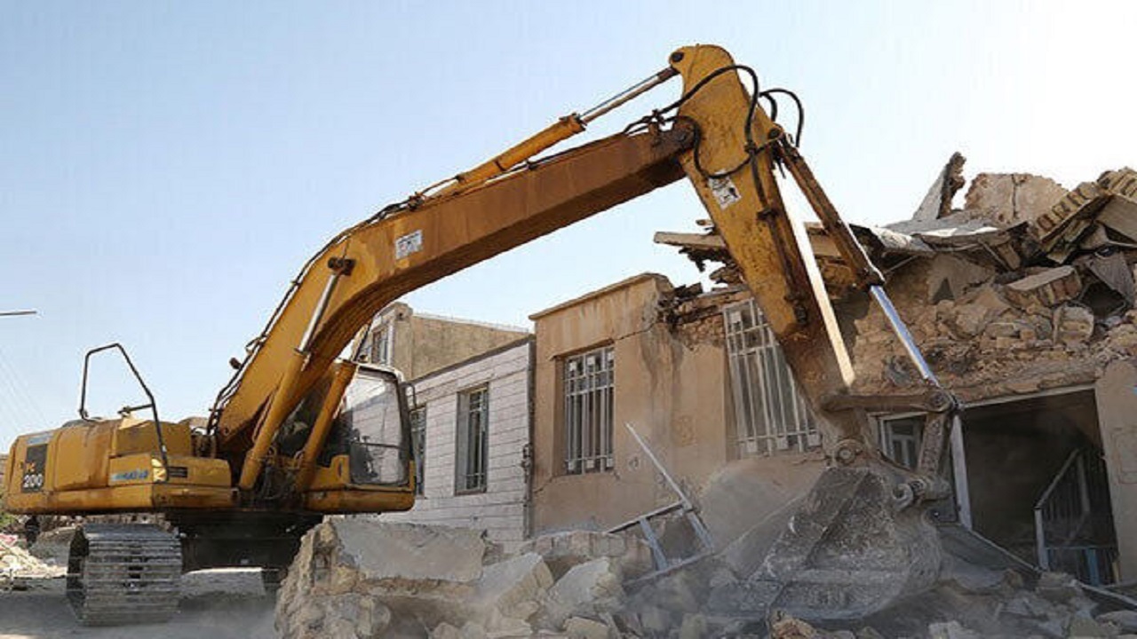 آواربرداری ۳۲۳ واحد مسکونی در شهرستان زلزله زده خوی انجام شد