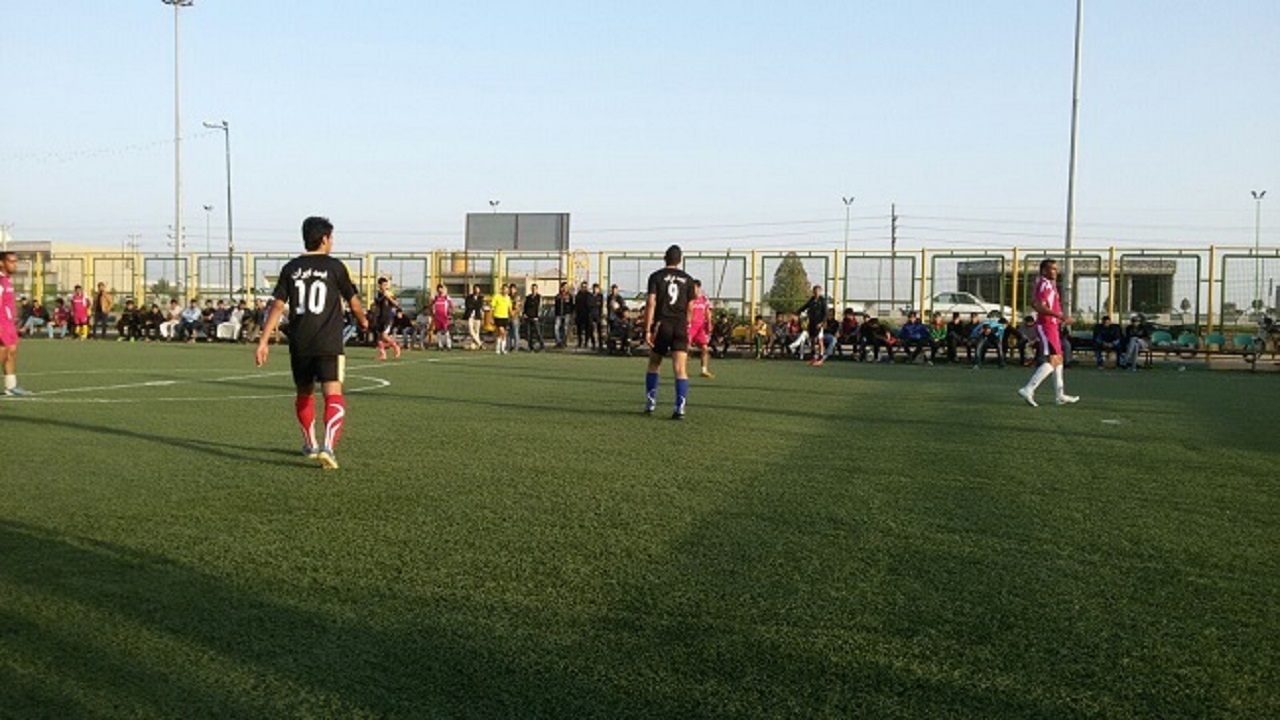 برگزاری مسابقات مینی فوتبال محلات جام ایرانیان در استان همدان