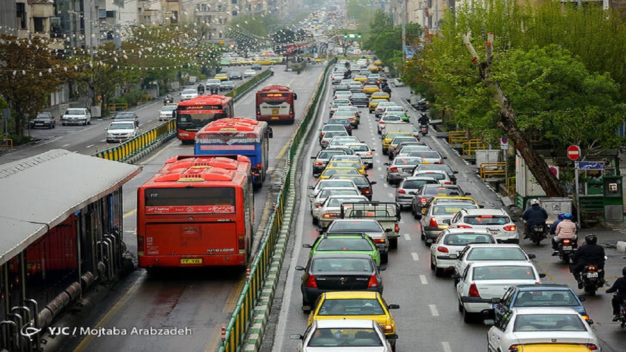 کاهش سطح مشکلات ترافیکی با روش‌های نوین در پایتخت