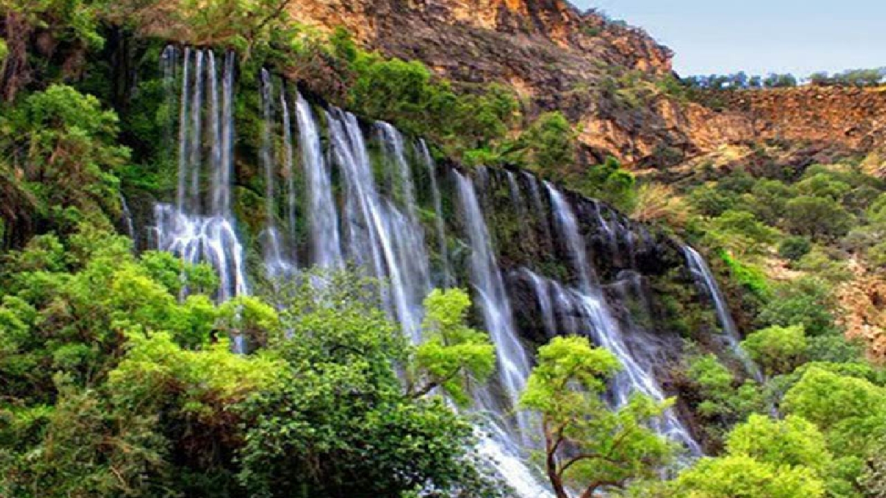 سفری کوتاه و هیجان‌انگیز به دیدنی‌ترین آبشارهای ایران وجهان